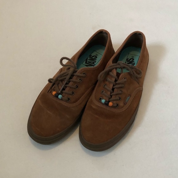 Vans - Picture 1 of 5